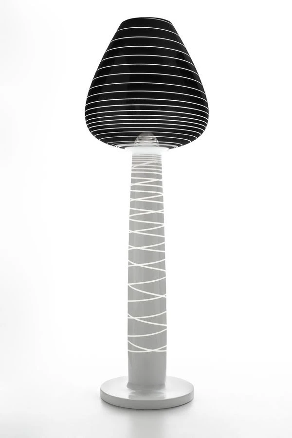 Lampadaire Lady Mary - Serralunga – Image 2