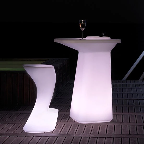 Mange Debout Lumineux Moma - Vondom – Image 4